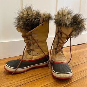 Joan of Arctic waterproof womens boots